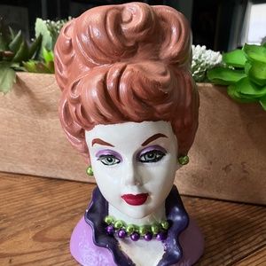 Ladies Head floral vase